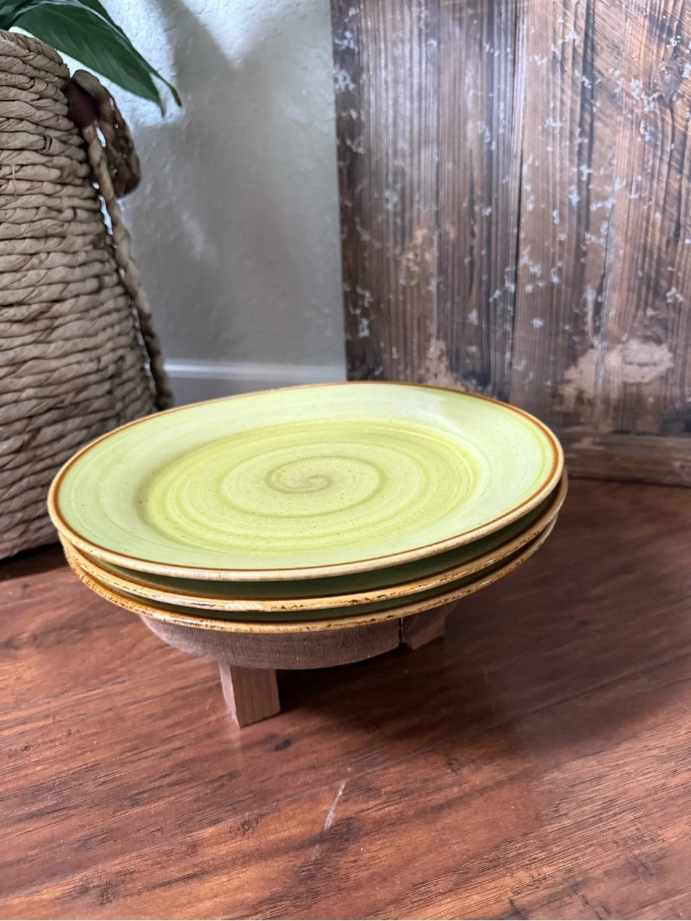 Set Of 3 Thomson Pottery  Amazon 10-5/8” Dinner Plates Green Swirl Brown Rim